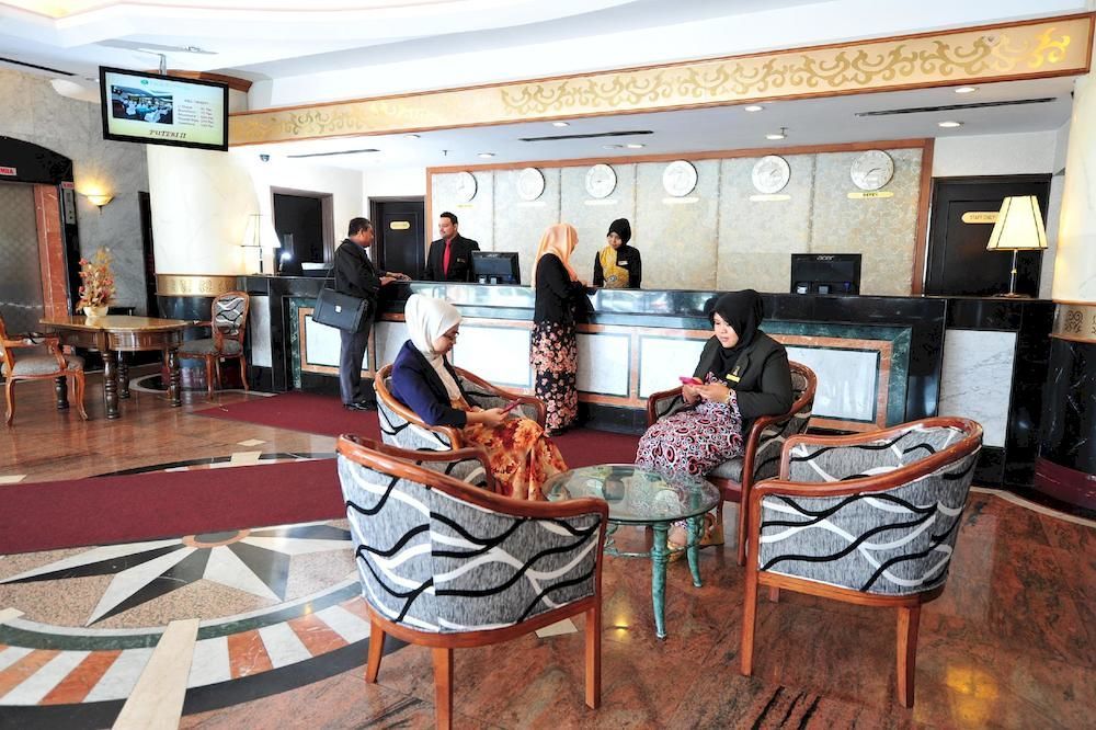 Hotel Puteri Bay 3*