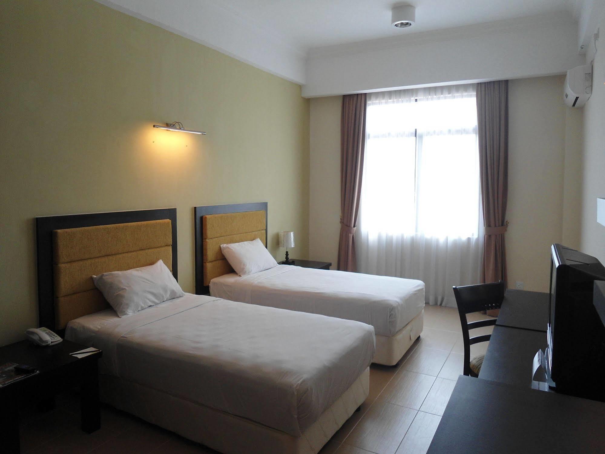 Hotel Puteri Bay 3*